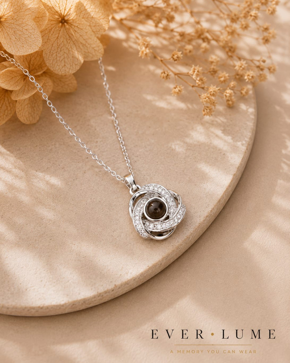 Bloom Lume Necklace