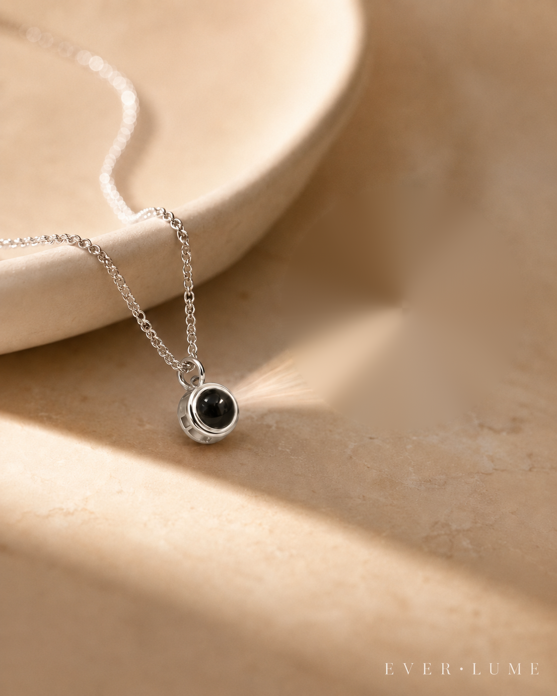 Lume Circle Necklace